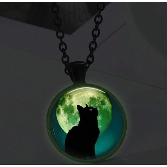 Glow in The Dark Black Cat & Moon Necklace Black Chain - Picture 2 of 6